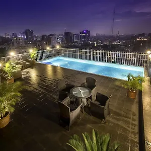 Long Dhaka